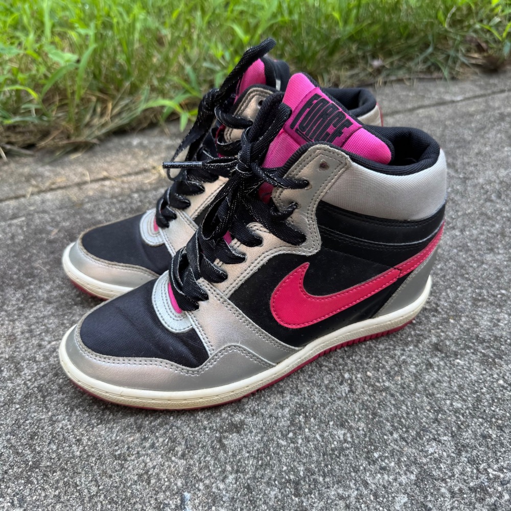 Nike Force Sky High Women 7 Black Pink Silver Hidden Wedge Sneakers 629746-006
